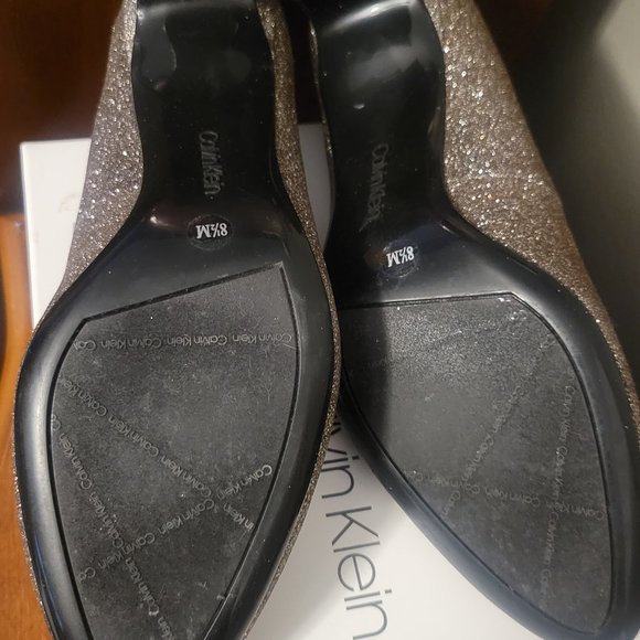 Calvin Klrin 2.5 inch heels Glitter Mahogany - Picture 3 of 5